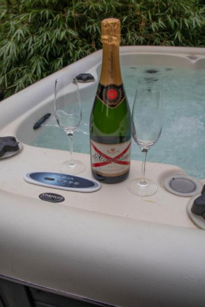 Gezellig Chalet met privé jacuzzi